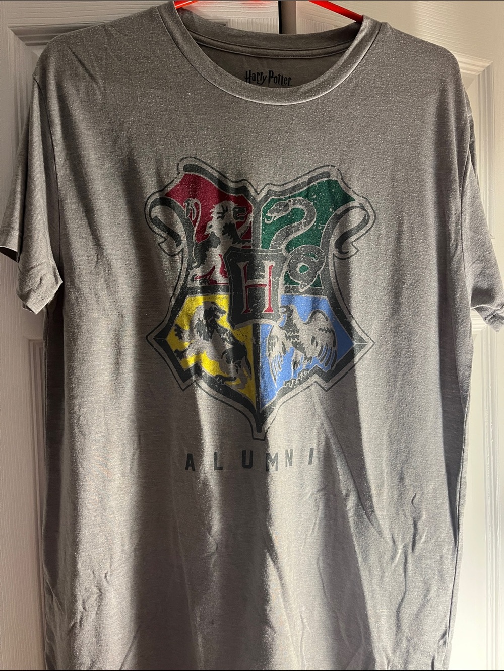 Harry Potter large Gray Hogwarts Alumni Crest Super Soft Short Sleeved T-Shirt